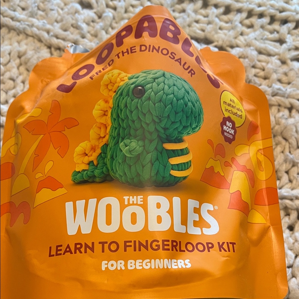 Loopables Learn to Fingerloop Kit -Dinosaur